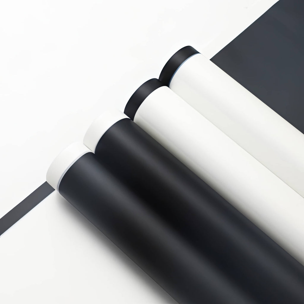 Signature Contrast Line Bouquet Wrap