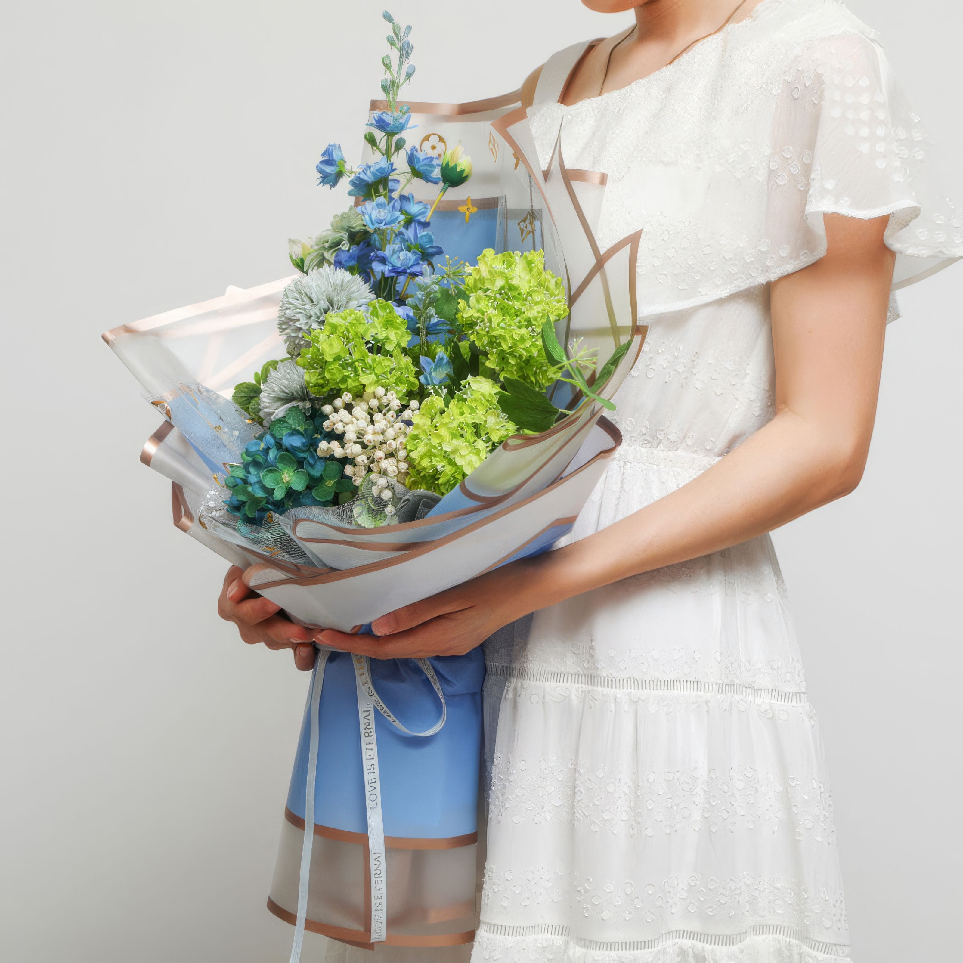 Luxe Dubble Edge  Bouquet & Gift Wrap