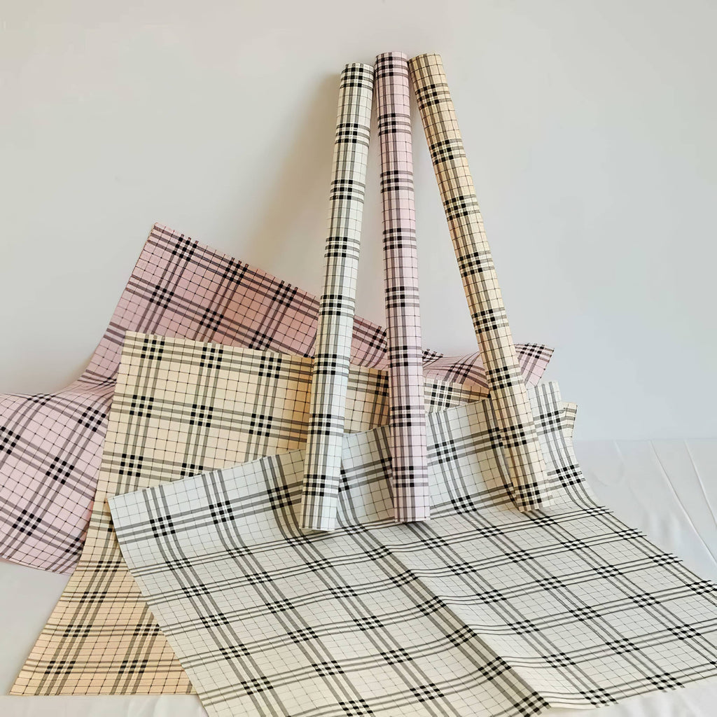 Cambridge Check Bouquet & Gift Wrap