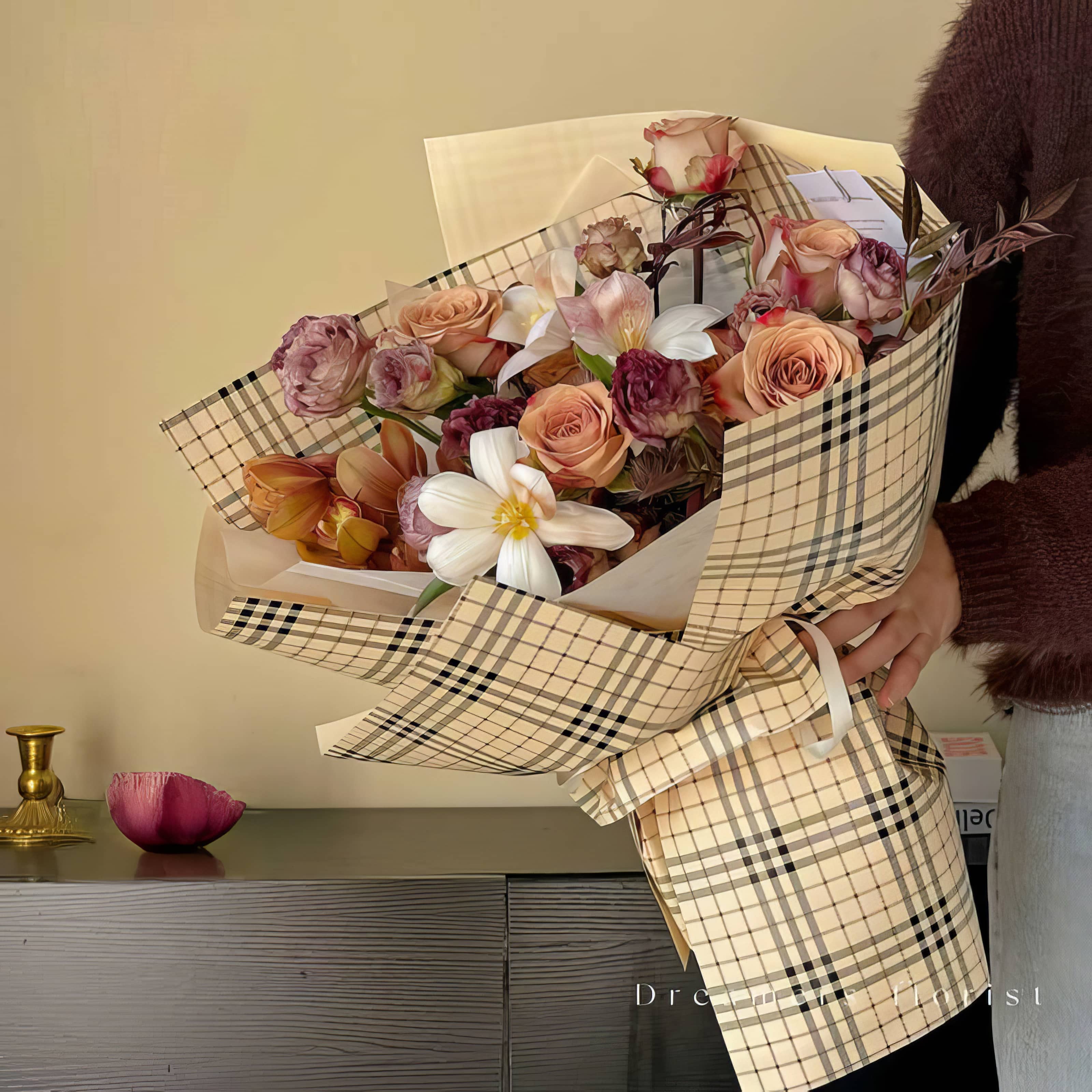 Cambridge Check Bouquet & Gift Wrap