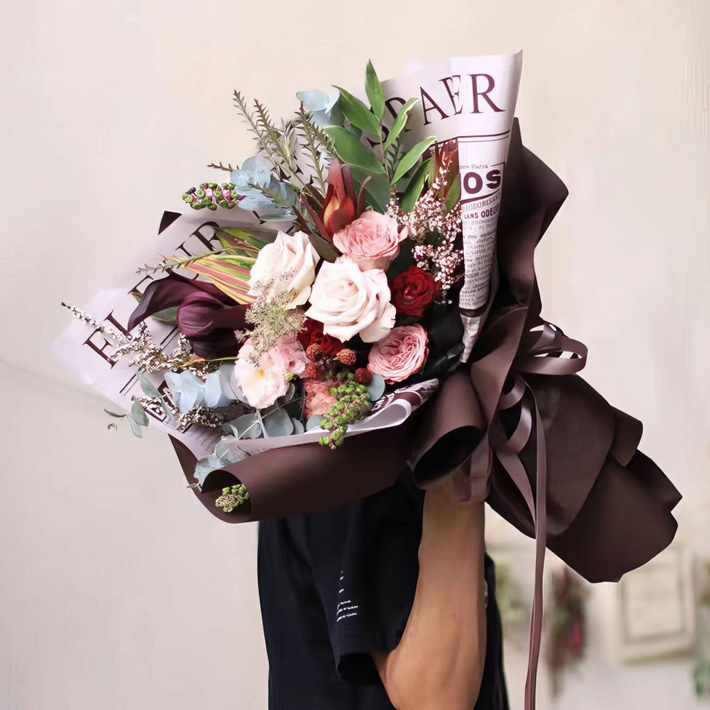 Vintage News Romance Bouquet & Gift Wrap