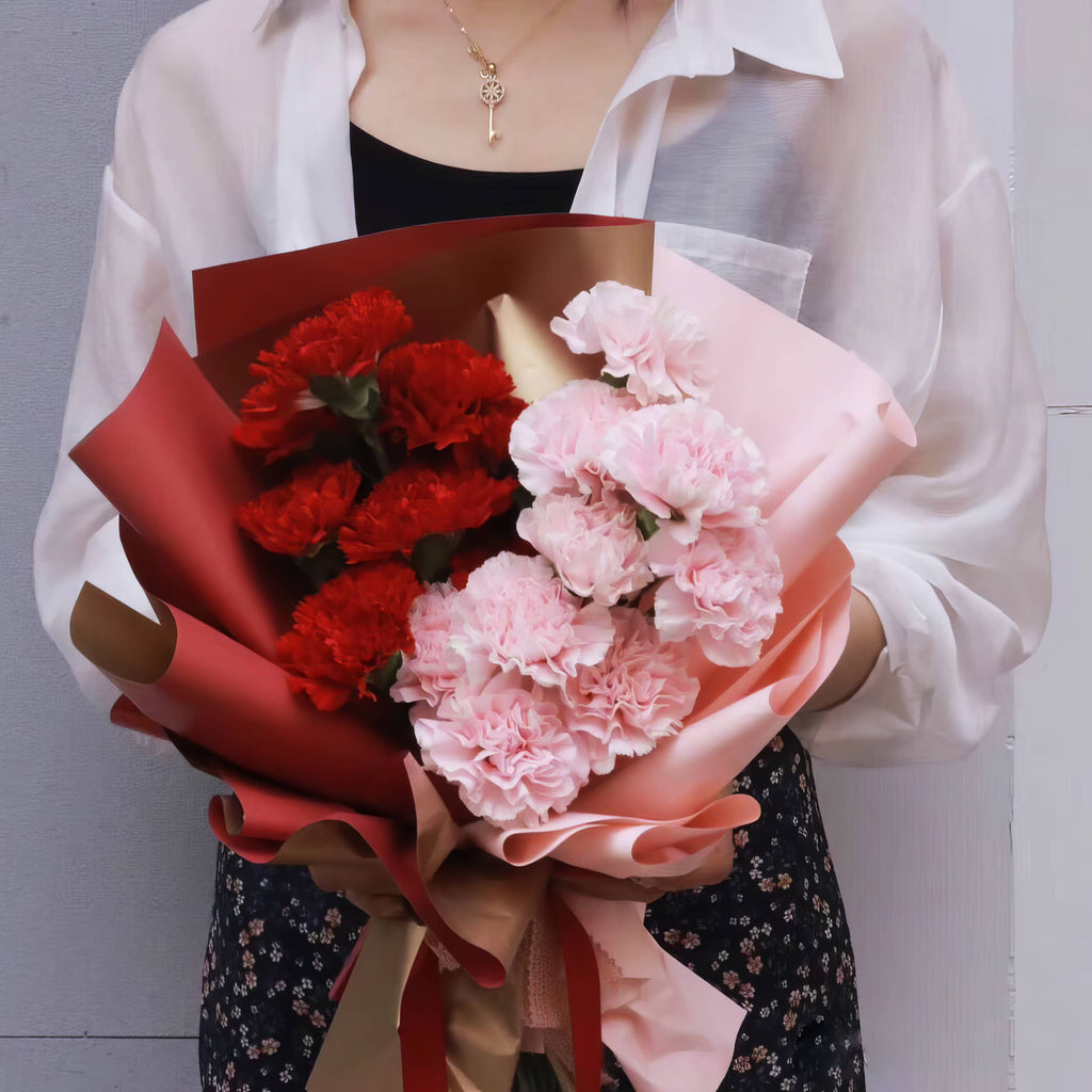 ✨ Luxury Double-Sided Golden Foil Bouquet Wrapping Sheet