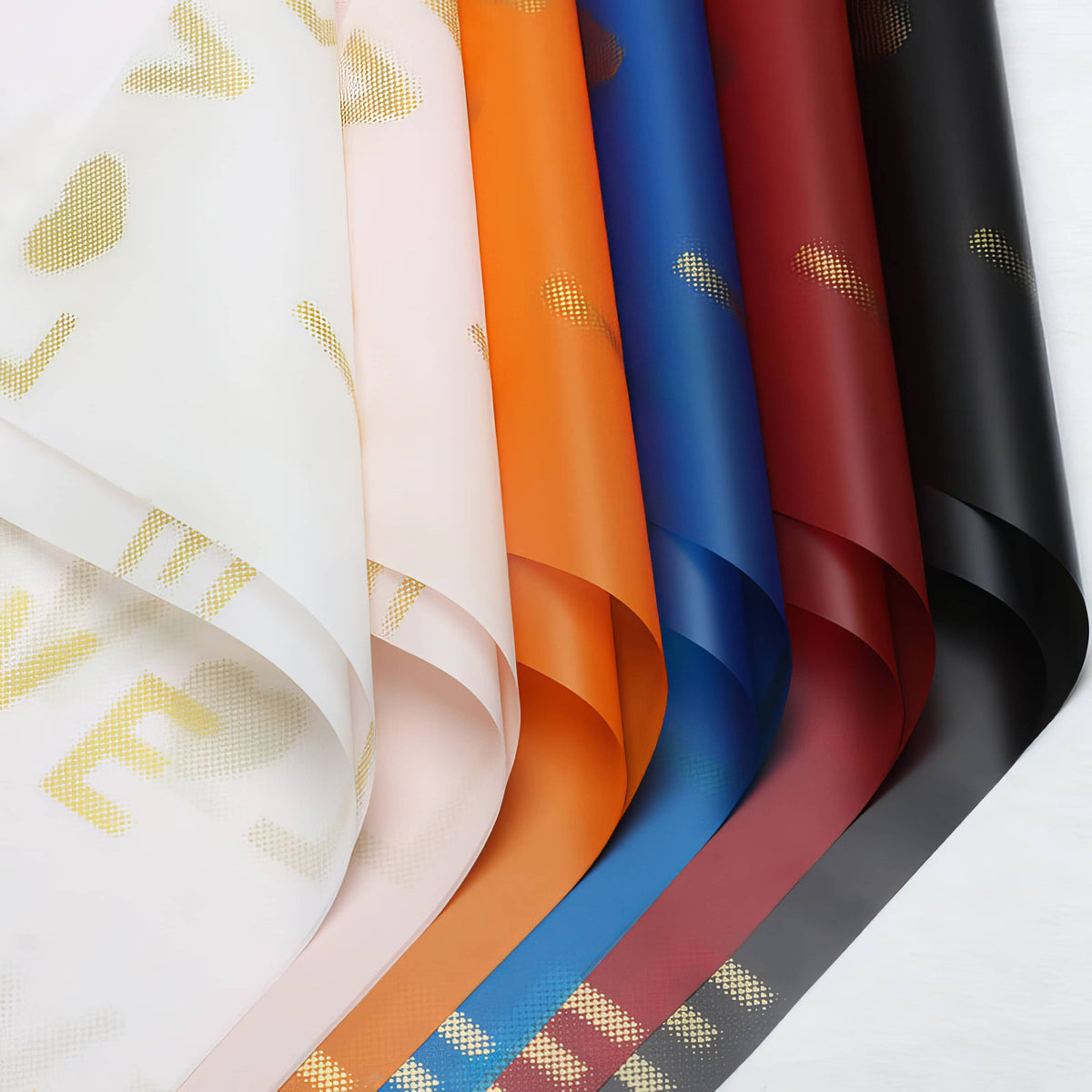 ✨ Premium Golden Love Heart Bouquet Wrapping Sheets💖 ✨