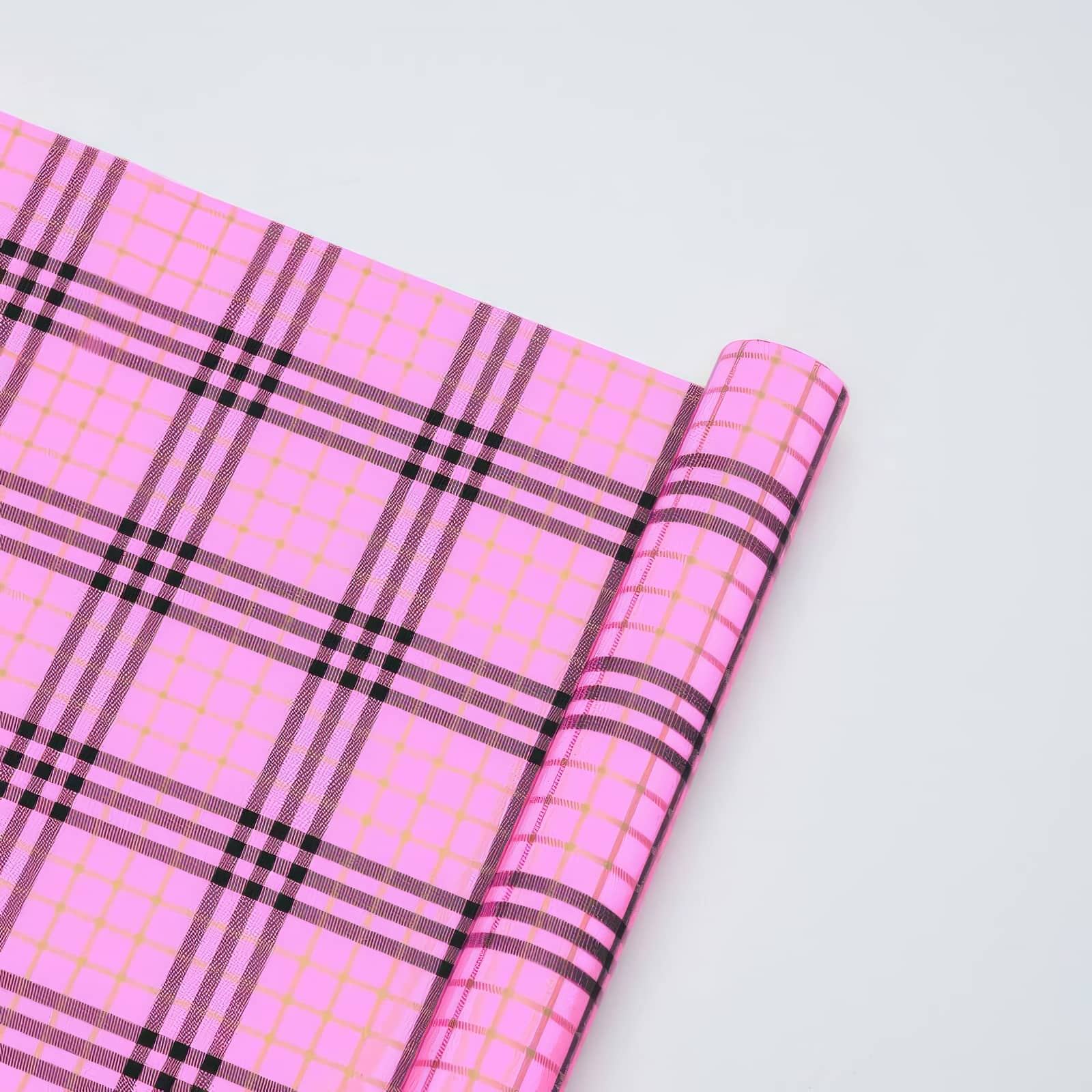 Cambridge Check Bouquet & Gift Wrap